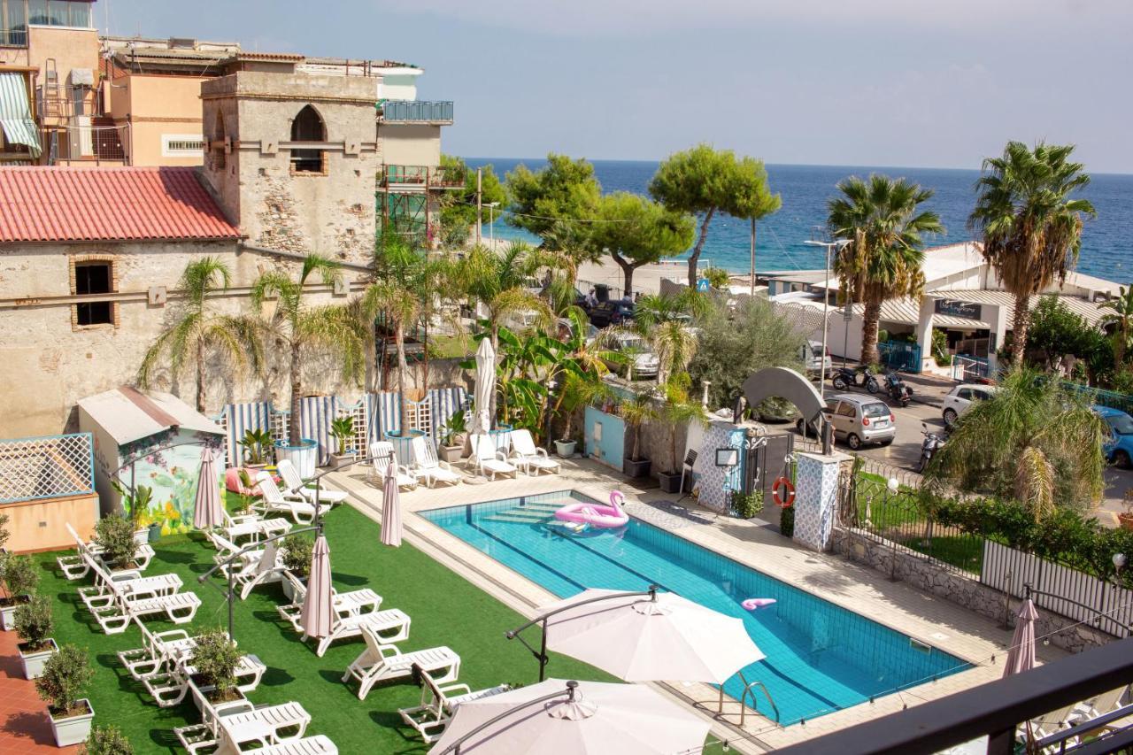 Taormina Hotel Calipso Mazzeo Eksteriør bilde